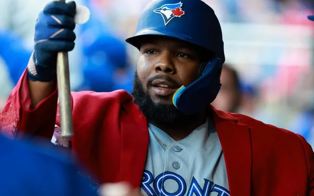 Vladimir Guerrero Jr. homers in his return, but it was Nathan Lukes' belt that lifted Blue Jays