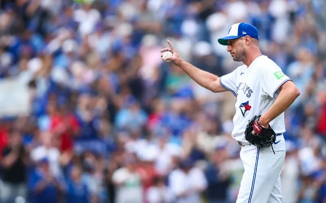 Max Scherzer fantastic as Blue Jays earn sweep