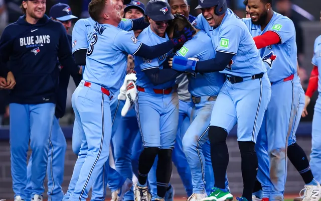 SIMMONS: Daulton Varsho's grand slam won't cure what ails struggling Blue Jays
