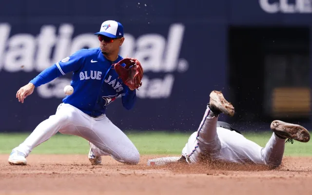 Blue Jays take advantage of Marlins' aggressive base-running to earn another series victory