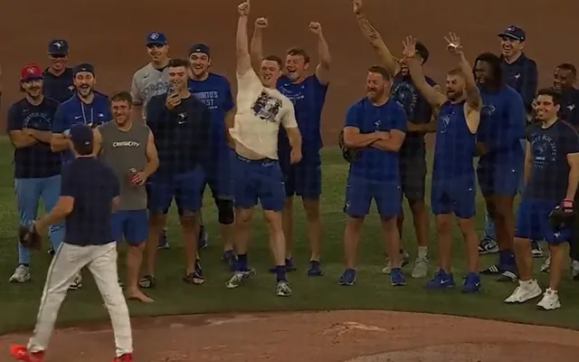 How the Blue Jays decided their NFL fantasy football draft order and who won