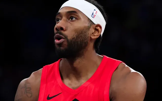 Kawhi worry? Raptors unbeaten heading into litmus test vs. Timberwolves