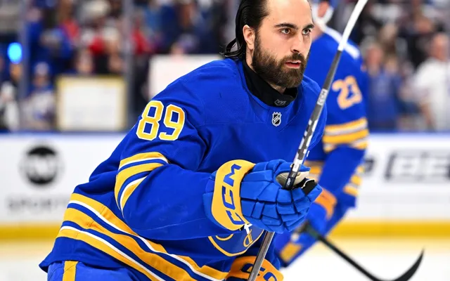Alex Tuch departing Sabres, expected to join Capitals in sign-and-trade