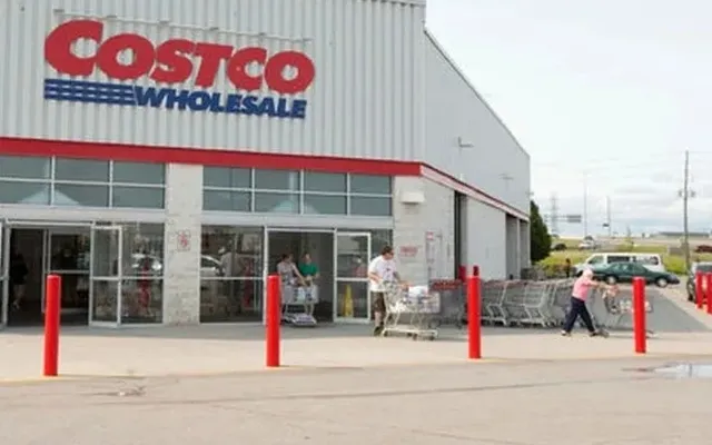 Ontario Costcos now sell Ottawa Senators tickets