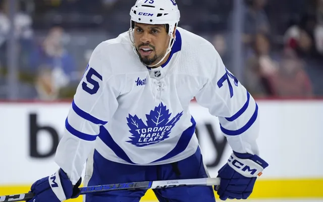 Former Maple Leafs winger Ryan Reaves announces retirement from NHL