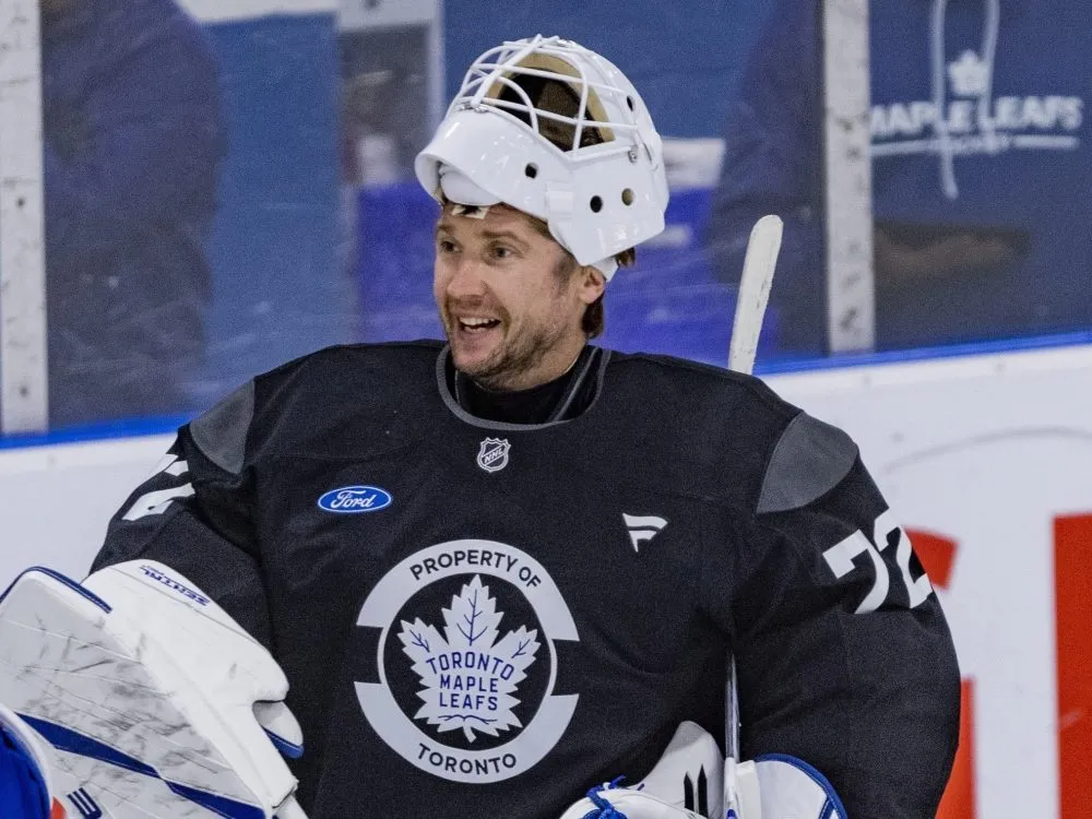 Sergei Bobrovsky says he didn't mean to crash Gavin McKenna's solo lap