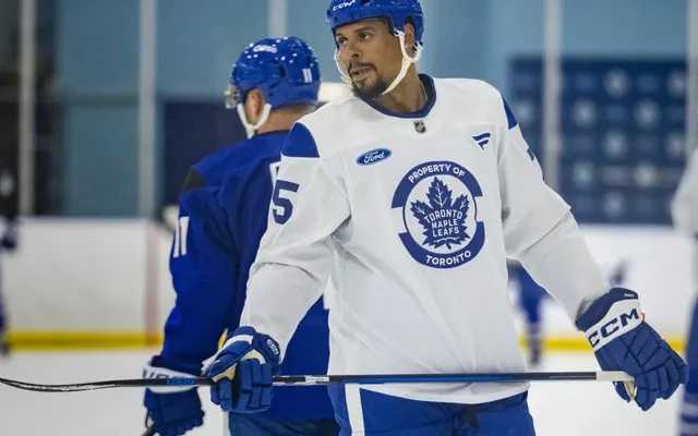Why the Maple Leafs hold a special place in Ryan Reaves' heart