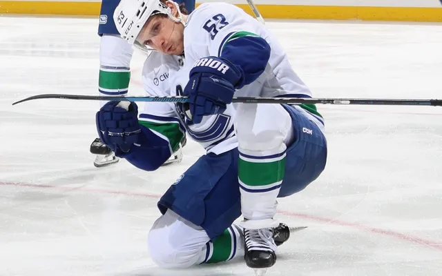 Teddy Blueger and Brandon Duhaime round out Maple Leafs free-agent signings