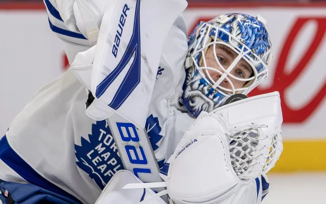 Maple Leafs trade Joseph Woll, Simon Benoit to Flyers for depth and third-round pick