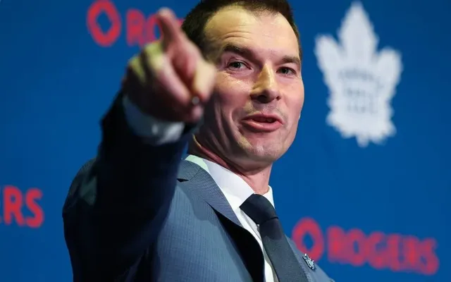 What Maple Leafs GM John Chayka had to say about team's injury timelines