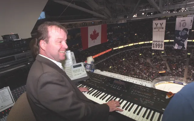 Why organist Jimmy Holmstrom is still Maple Leafs' most valuable player