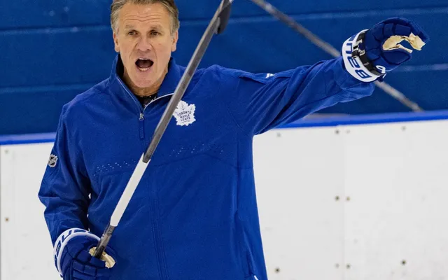 Why NHL's tight schedule won't rain on Maple Leafs' parade in Arizona