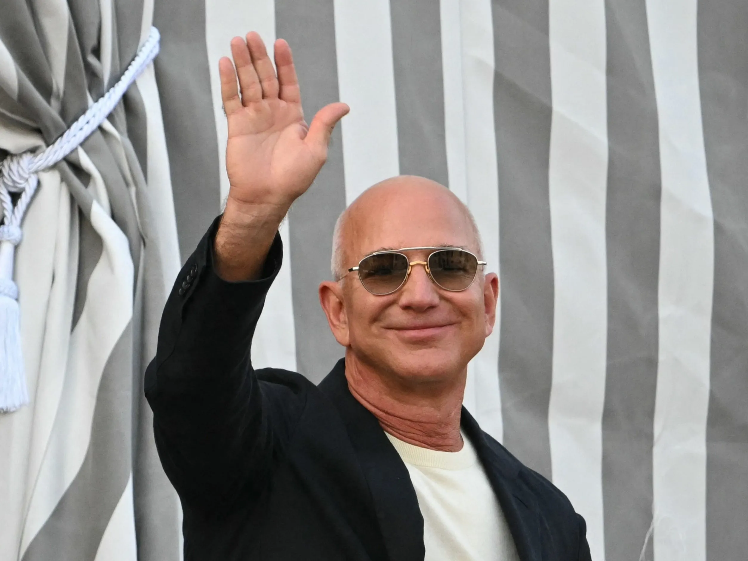 Amazon founder Jeff Bezos and billionaire friends join bid to buy one-third of Liverpool FC