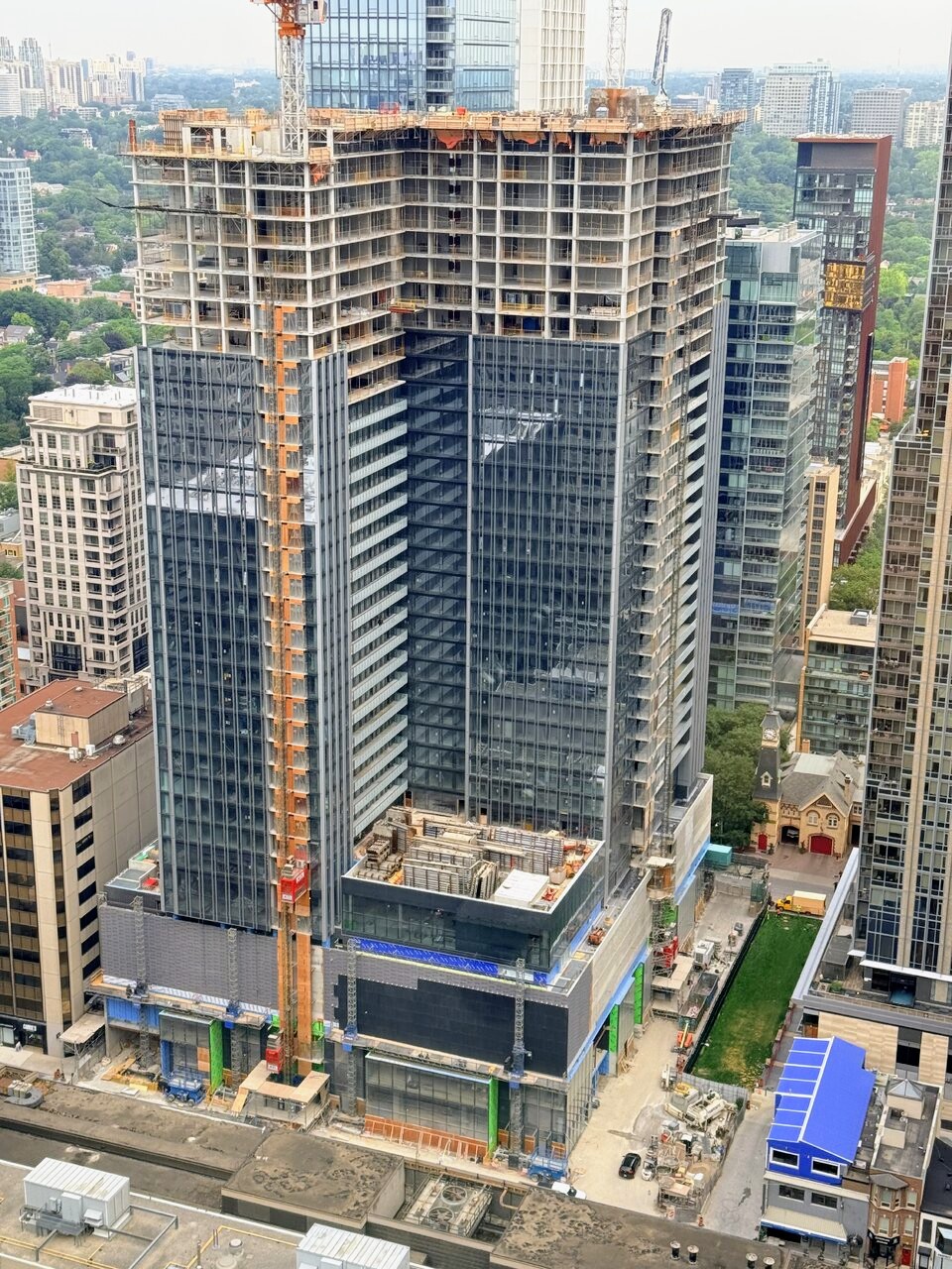 Cladding Advances as The Pemberton Rises Higher in Yorkville