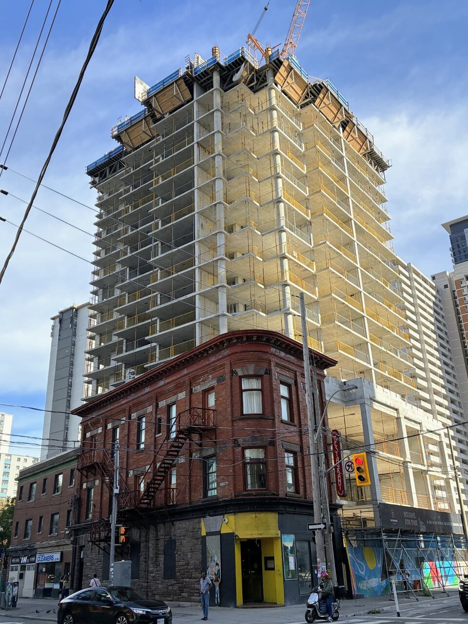 Residential Rental 'The Bourne' Climbs Above Heritage Base on Sherbourne