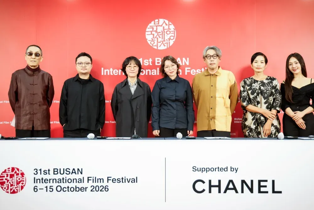 Busan Jury President Zhang Yimou Weighs In on ‘The Assassin(s)’ History Row as Juror July Jung Says Her ‘Heart Feels S…