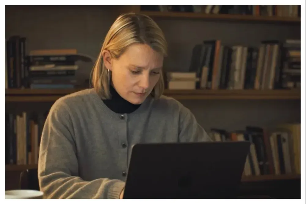 Mia Wasikowska Fills Out the Screen As ‘Agata the Writer’ in Kuba Dorabialski’s Venice Drama: ‘It’s Our Responsibility…
