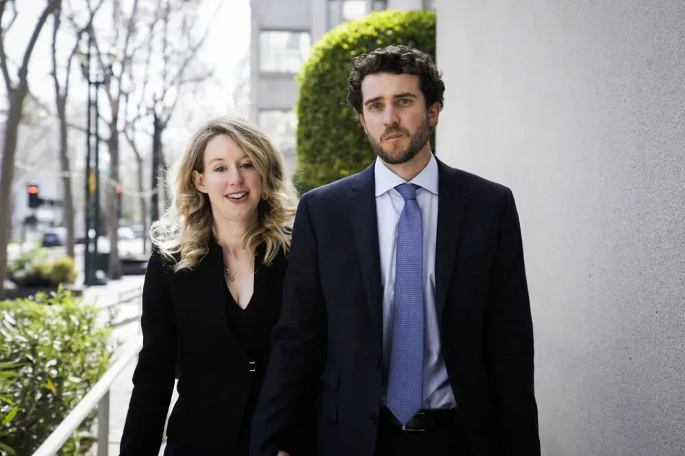 Elizabeth Holmes’ Partner Billy Evans Admits ‘She Looks Insane’ in ‘You Can See Everything’ Trailer but Defends Making…
