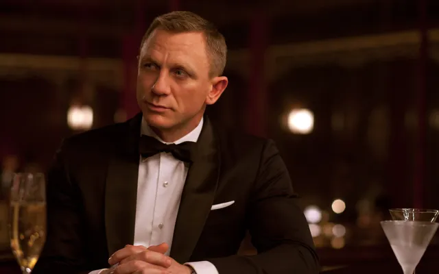 Disney Failed to Buy James Bond Franchise, Walked Away From Owning Twitter Hours Before the Deal Closed and Held Apple…
