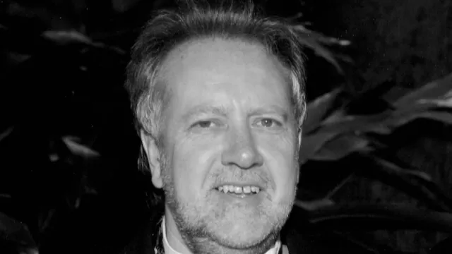 Ian Crafford, Editor of ‘Hope and Glory,’ ‘Field of Dreams,’ Dies at 82