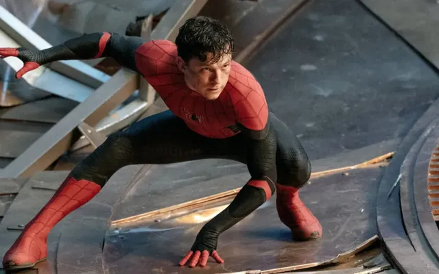 Tom Holland Is Looking Forward to ‘Setting Up the Next Chapter’ For a New ‘Spider-Man’ Star: ‘I Could Do What Downey D…