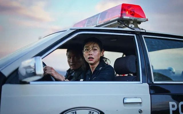 ‘Hope’ Review: Na Hong-jin’s Overlong Creature Feature is a Guns-Blazing Riot of Bawdy Humor, Bad CGI and Brilliant Ac…