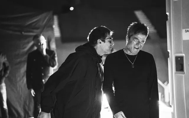 ‘Oasis: Don’t Look Back in Anger’ Review: An Uncharacteristically Polite and Sentimental Portrait of a Raucous Band an…