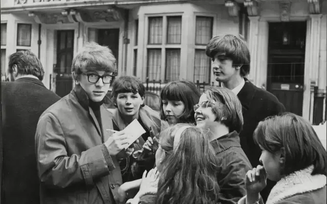 ‘Peter Asher: Everywhere Man’ Review: The Beatles-Era Pop Singer Turned Star Producer Gets His Own Boomer-centric Docu…