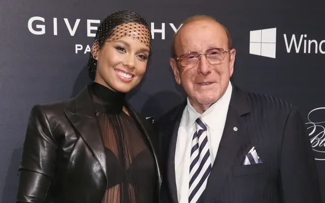 Bruce Springsteen, Alicia Keys, Dionne Warwick and More to Participate in Clive Davis’ Funeral