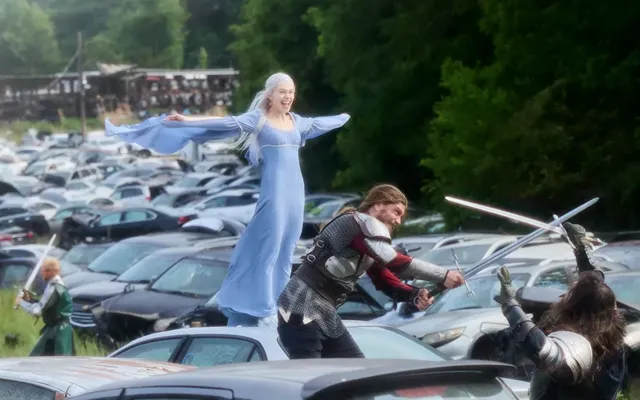 Phoebe Bridgers Goes Renaissance Faire Role-Playing in the Video for ‘Lost Boys,’ Her First Solo Single in Four Years
