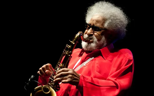 Sonny Rollins, Jazz’s ‘Saxophone Colossus,’ Dies at 95
