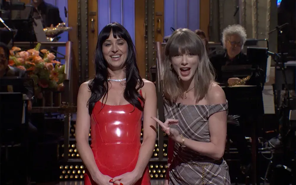 Taylor Swift Crashes Dakota Johnson’s ‘SNL’ Monologue as Her Breakup Therapist, Shows Travis Kelce Love with Cleveland…