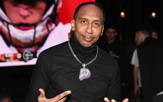 Knicks Stars Jalen Brunson and Josh Hart Confront ESPN’s Stephen A. Smith, Who’s Booed Out of Theater, During Podcast…