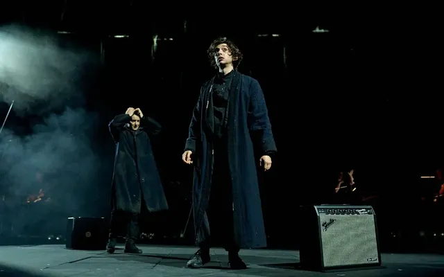 Radiohead’s ‘Hamlet Hail to the Thief’ Heads to London’s Barbican With ‘Alien: Earth’ Star Samuel Blenkin