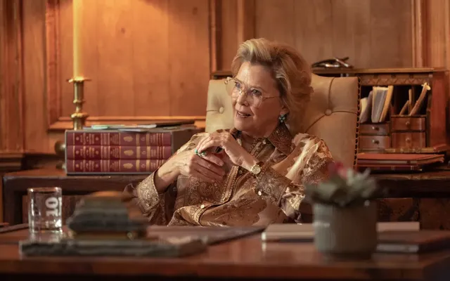 Annette Bening on Going Head-to-Head With Beth and Rip on ‘Dutton Ranch,’ Perfecting That Accent and Wardrobe, and Bri…