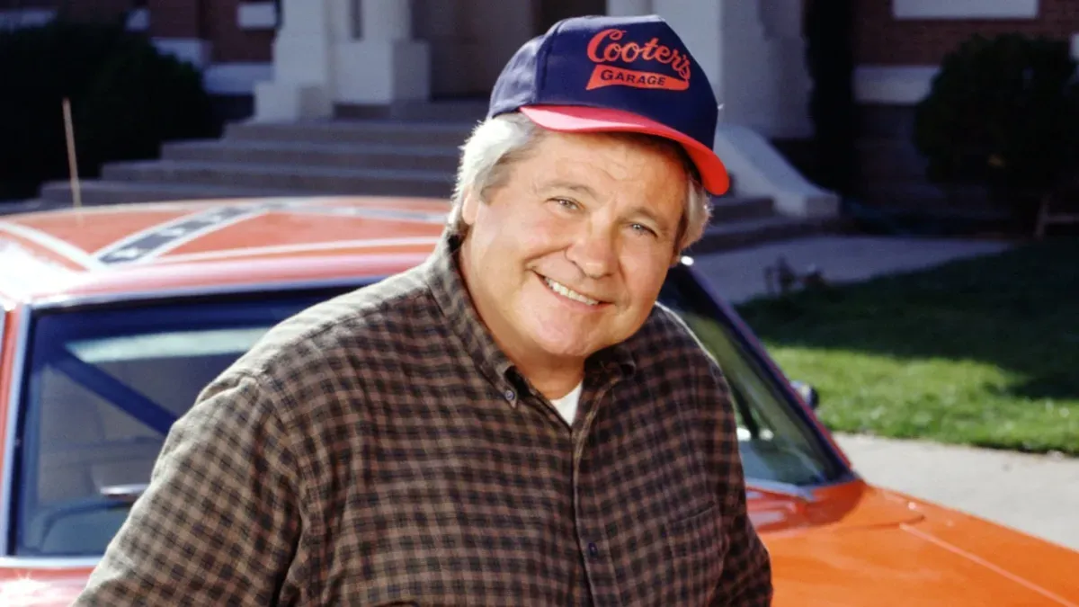 Ben Jones, Actor Turned Politician Who Played Cooter Davenport in ‘The Dukes of Hazzard,’ Dies at 84