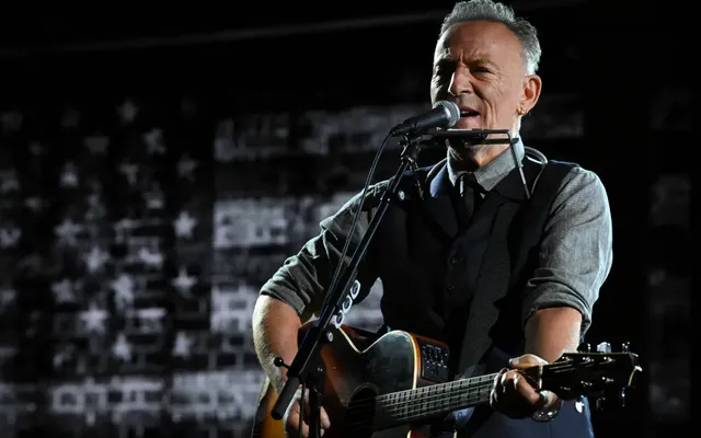 Bruce Springsteen Calls Out Trump, Larry and David Ellison in Colbert’s Second-to-Last ‘Late Show’