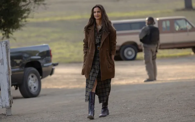 ‘Lanterns’ Star Poorna Jagannathan Breaks Down Zoe’s Brutal Episode 5: ‘It’s a Faustian Play She Makes’