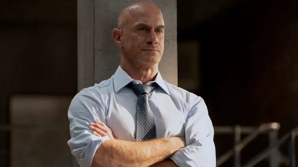 Mariska Hargitay Teases Christopher Meloni’s ‘Law & Order: SVU’ Return Ahead of Season 28 Premiere