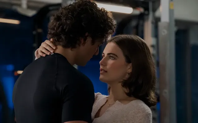 ‘Off Campus’ Boss and Star Ella Bright Break Down Dean and Allie’s Surprise Role in Season 1, Changes From the Book an…
