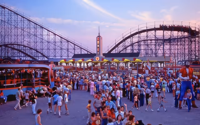 Century-old pier is all that remains of lost Ontario amusement park