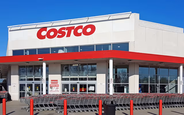 Costco Canada recalls pill bottles with potential 'loose metal pieces'