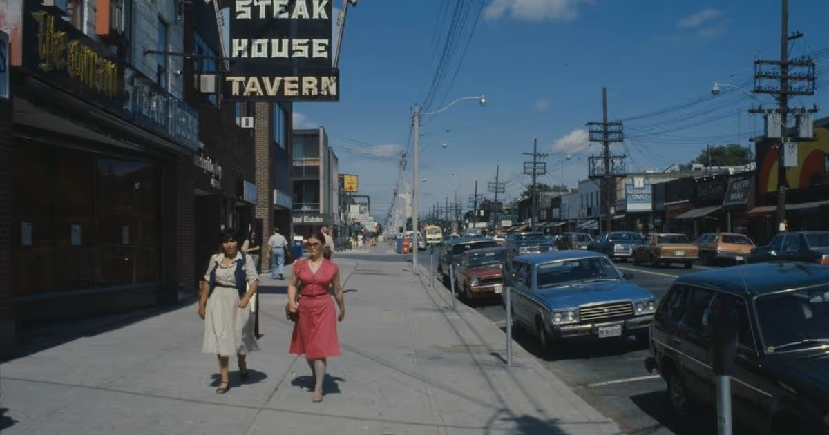 What Bayview Avenue used to look like in Toronto