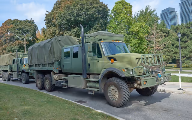 Military convoy to cause 'traffic and delays' on Toronto highways this weekend