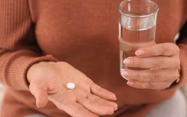 Common painkiller possibly containing plastic recalled across Canada