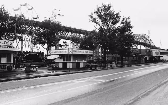 Lost Ontario amusement park was once an essential stop en route to Niagara