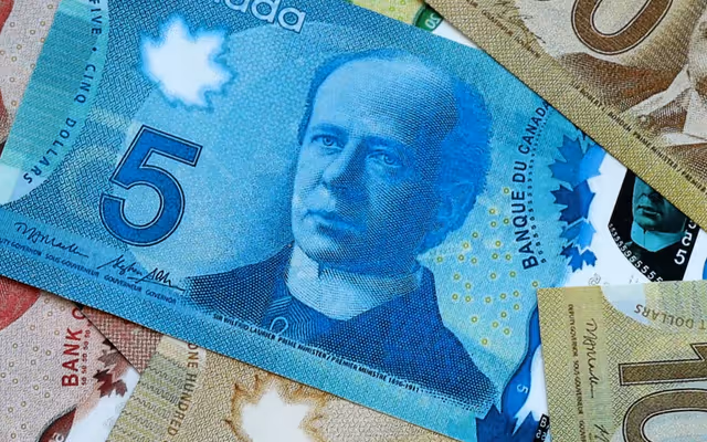 More than 700,000 Ontario residents just got a raise