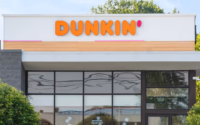 Dunkin' Donuts is returning to Canada after almost 10 years