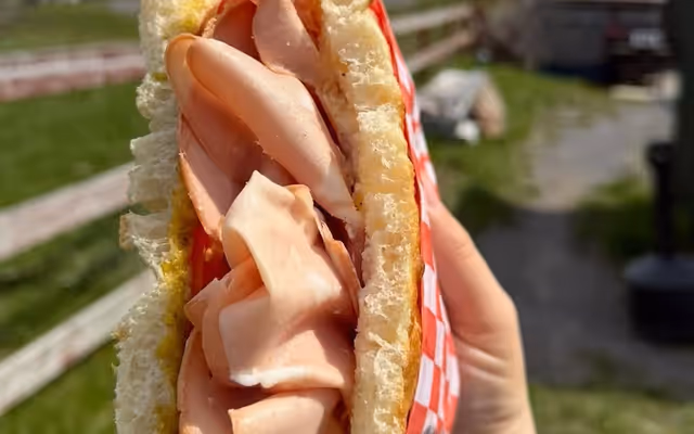 People in Toronto love this new sandwich shop that's already expanding through Ontario