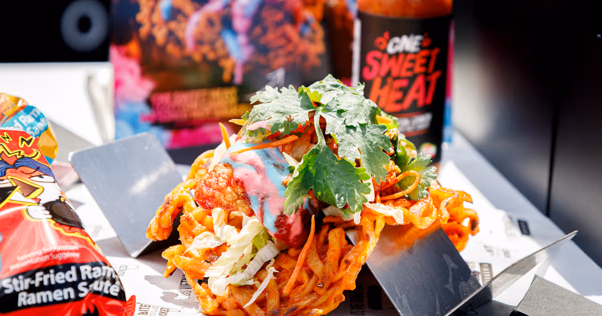 I tried all the weird and wacky foods at the 2026 CNE so you don't have to